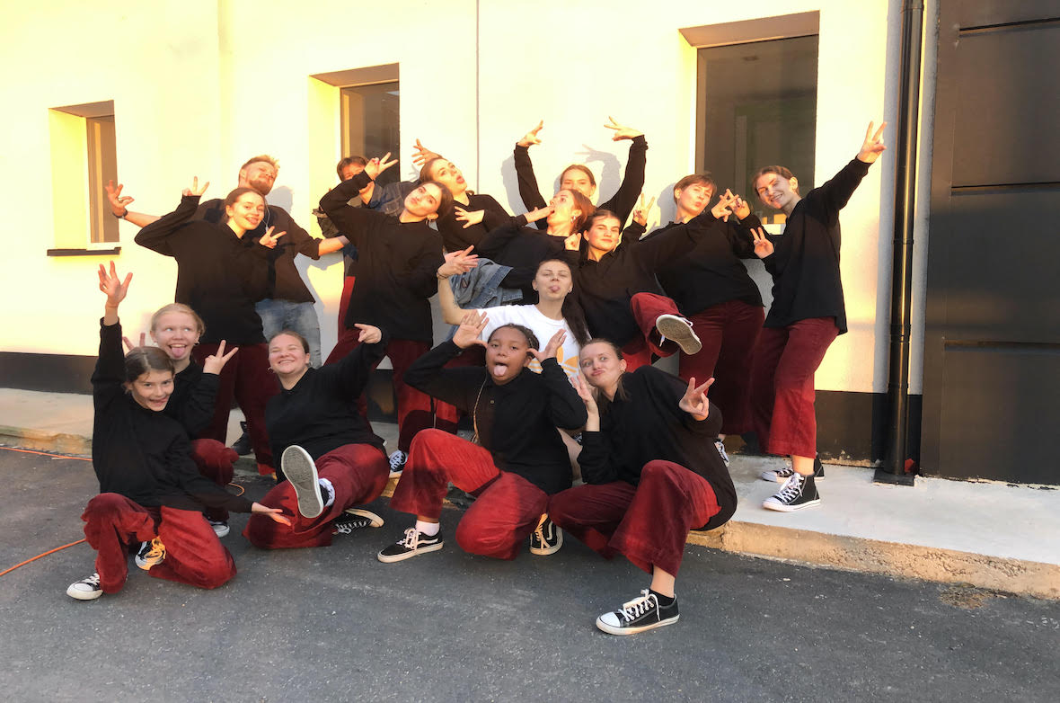 Hip Hop Buda Opole, zajęcia taneczne dla dzieci, młodzieży i dorosłych, szkoła tańca w Opolu, dancehall, breakdance, twerk, obozy taneczne, taniec, Akademia Kultury Hip Hop