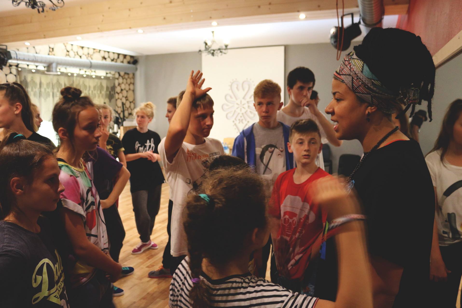 Hip Hop Buda Opole, zajęcia taneczne dla dzieci, młodzieży i dorosłych, szkoła tańca w Opolu, dancehall, breakdance, twerk, obozy taneczne, taniec, Akademia Kultury Hip Hop, Szkoła Dj, zajęcia djskie