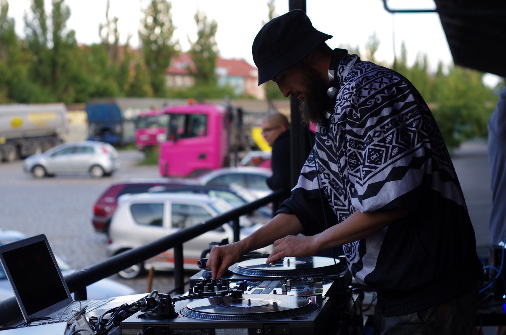 Hip Hop Buda Opole, zajęcia taneczne dla dzieci, młodzieży i dorosłych, szkoła tańca w Opolu, dancehall, breakdance, twerk, obozy taneczne, taniec, Akademia Kultury Hip Hop, Szkoła Dj, zajęcia djskie