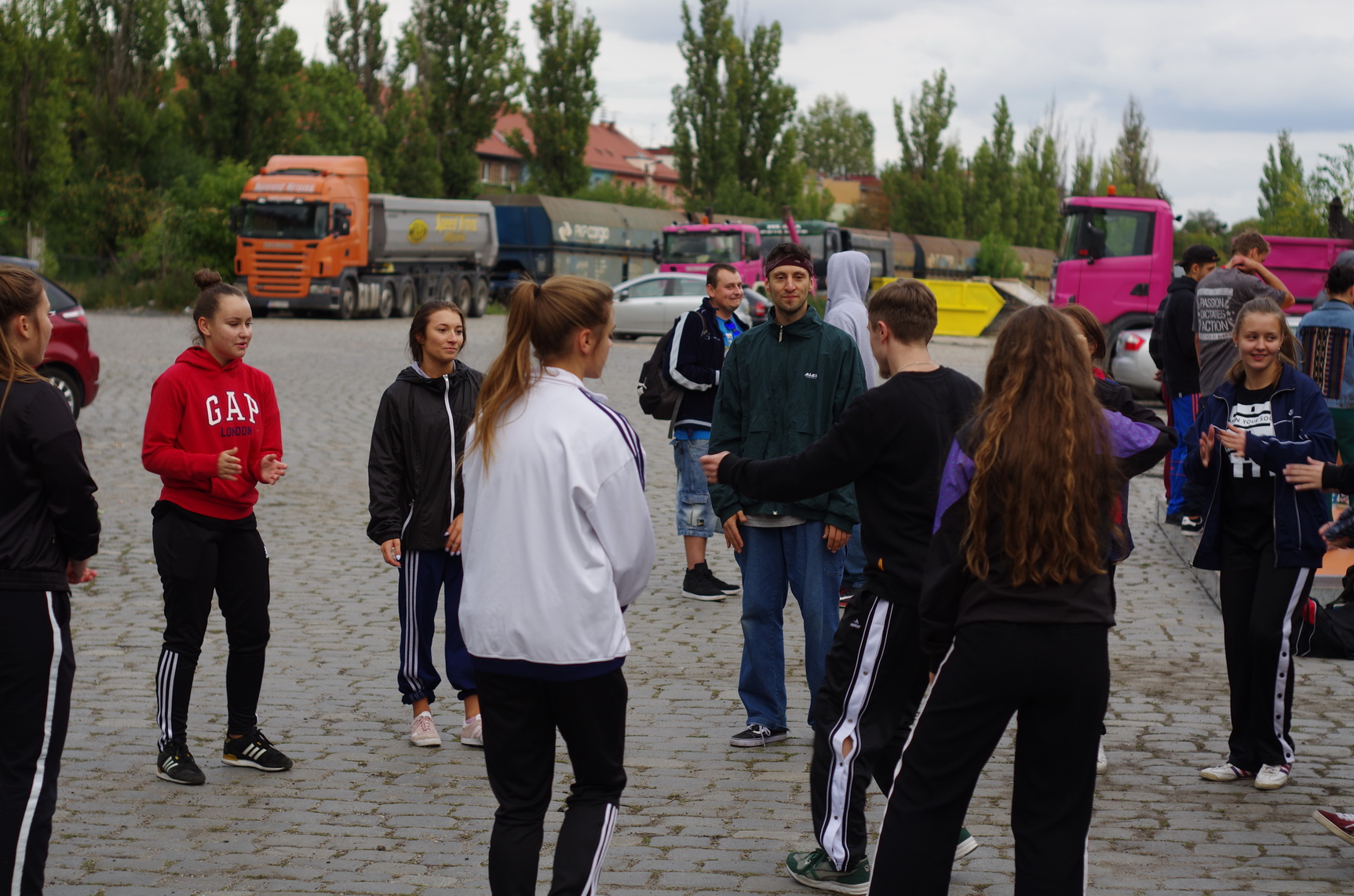 Hip Hop Buda Opole, zajęcia taneczne dla dzieci, młodzieży i dorosłych, szkoła tańca w Opolu, dancehall, breakdance, twerk, obozy taneczne, taniec, Akademia Kultury Hip Hop, Szkoła Dj, zajęcia djskie